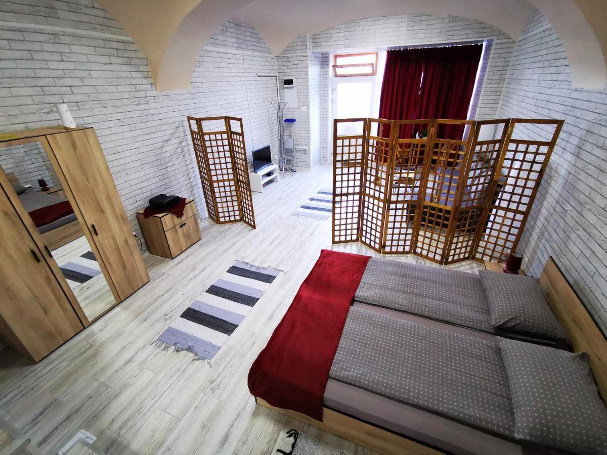 Ame'S Home Сігішоара Екстер'єр фото